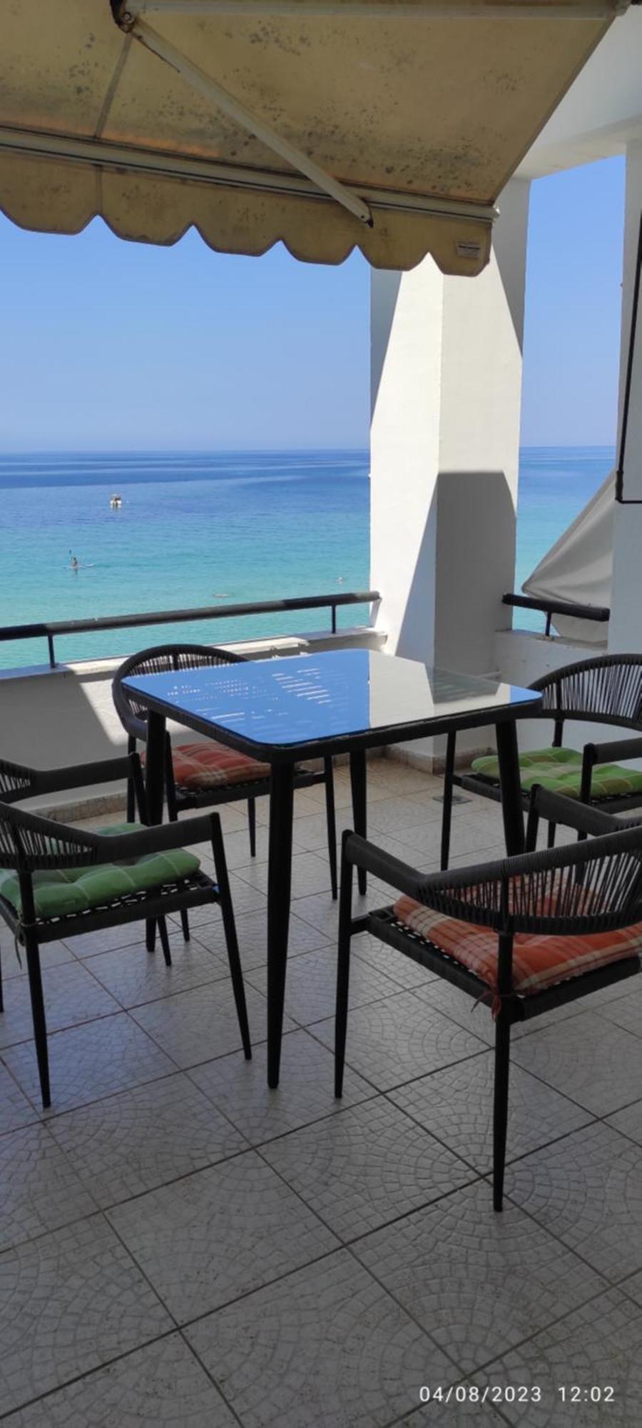 Seaside Beach House Siviri Esterno foto