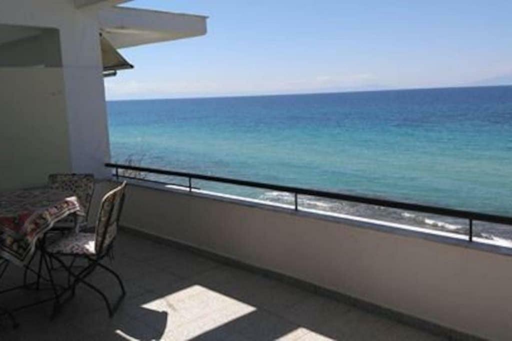Seaside Beach House Siviri Esterno foto
