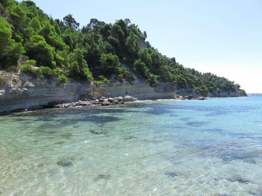 Seaside Beach House Siviri Esterno foto